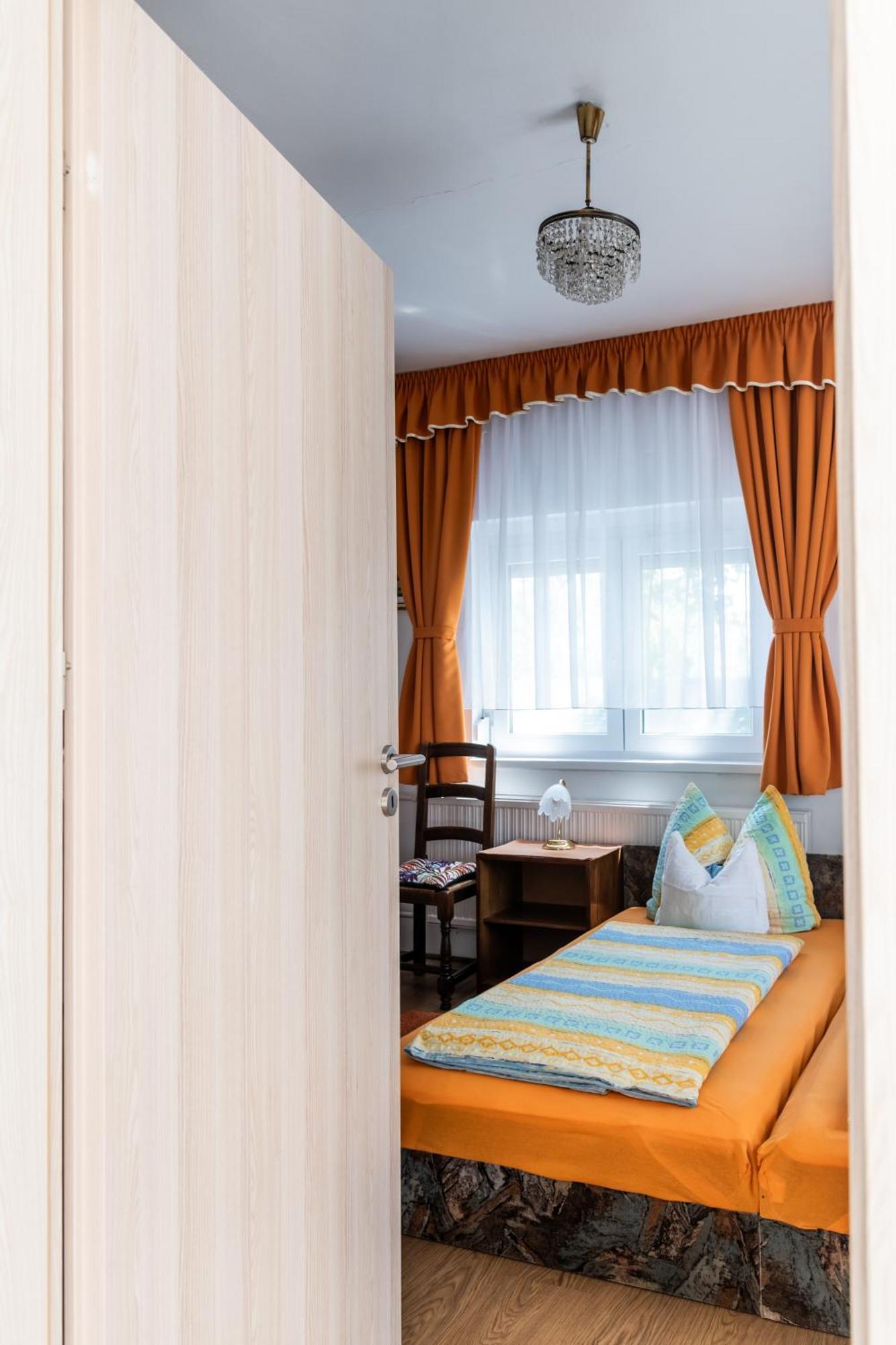 Magdalena Apartmanhaz Keszthely Exterior foto